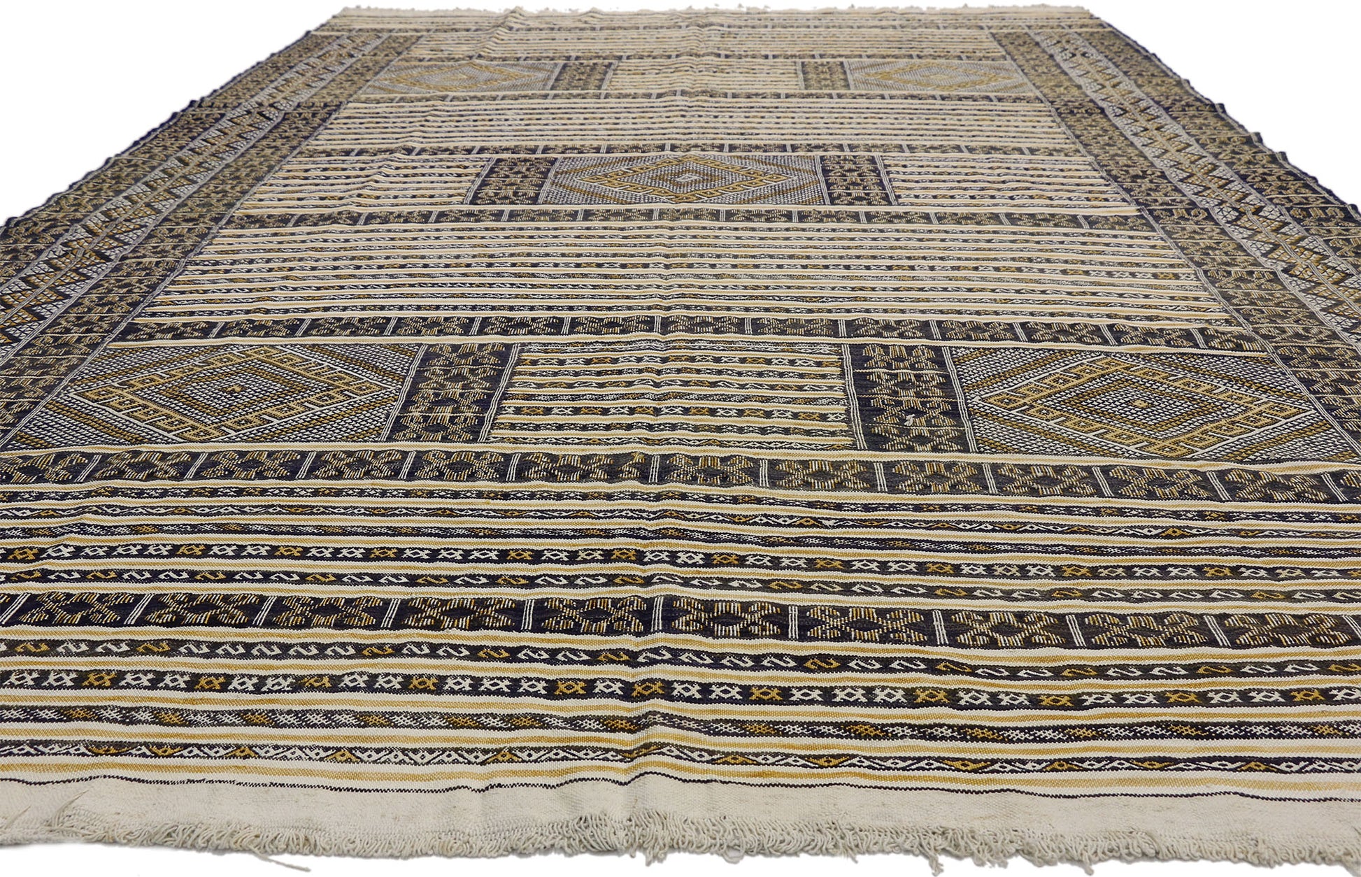 9 x 13 Vintage Moroccan Kilim Rug 20885