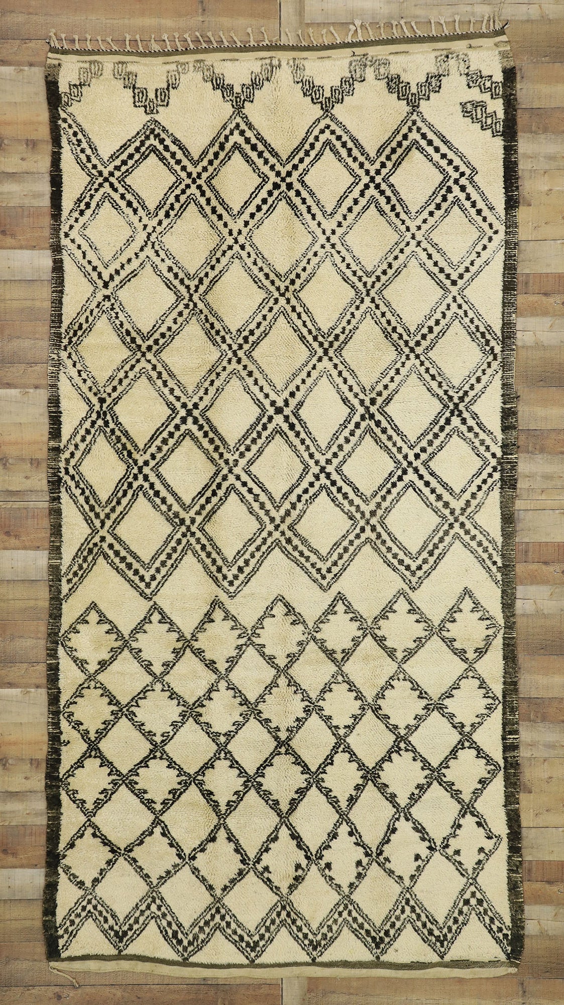 6 x 12 Vintage Moroccan Rug 20893