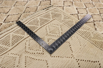 7 x 10 Vintage Moroccan Rug 20908