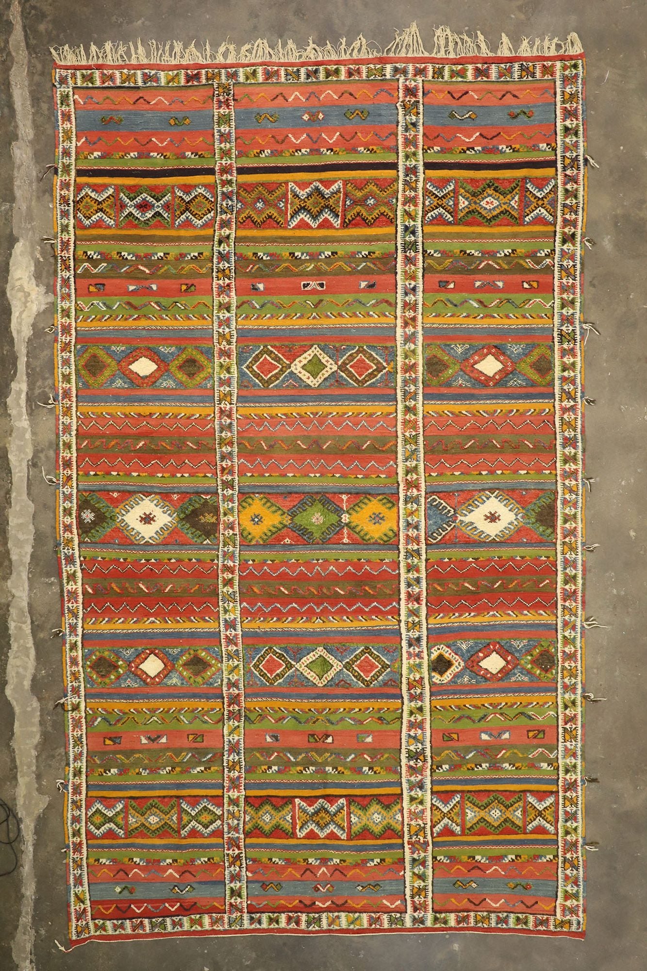 10 x 16 Vintage Moroccan Kilim Rug 20926