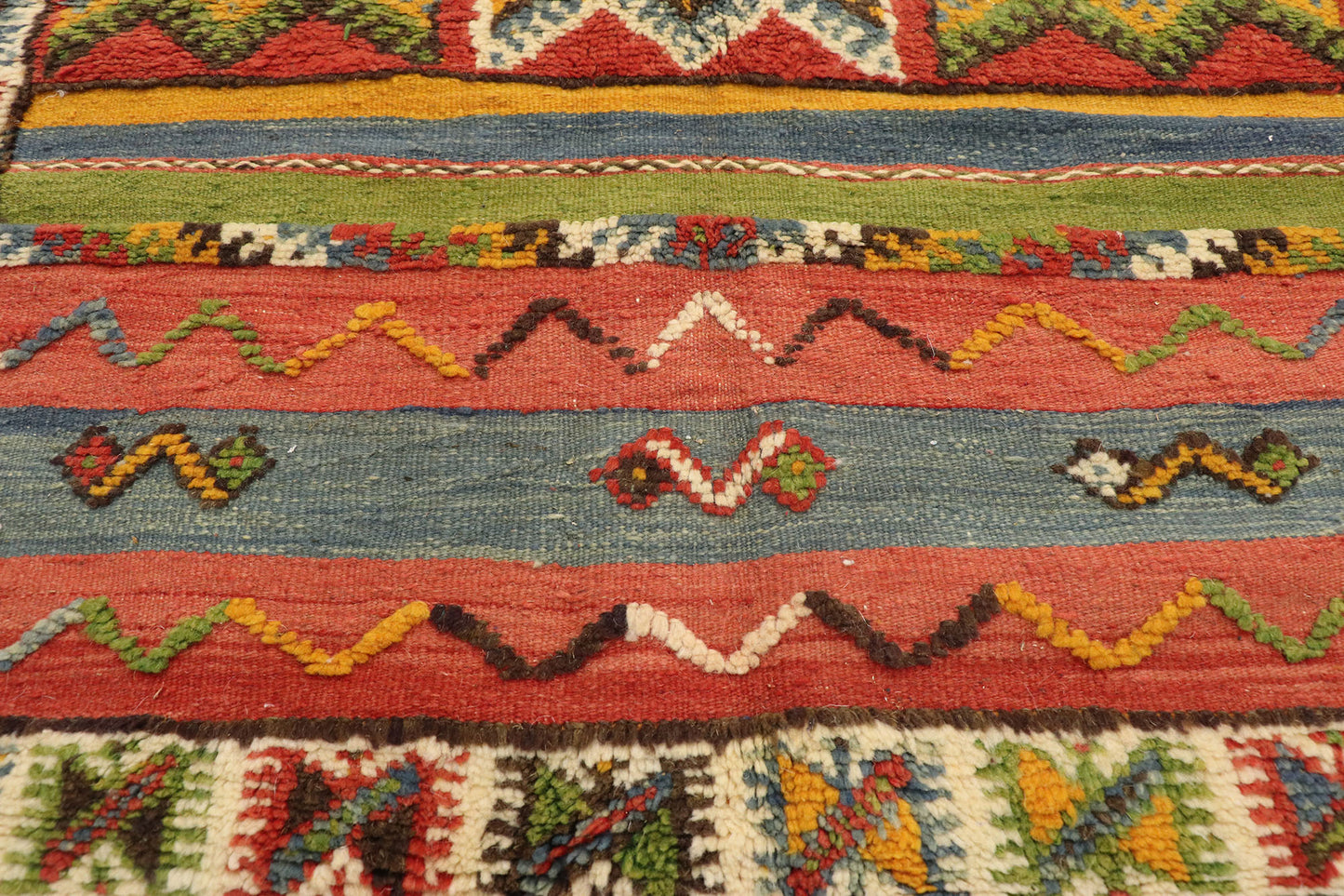 10 x 16 Vintage Moroccan Kilim Rug 20926