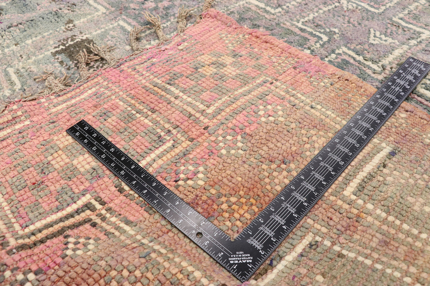 7 x 11 Vintage Moroccan Rug 20929
