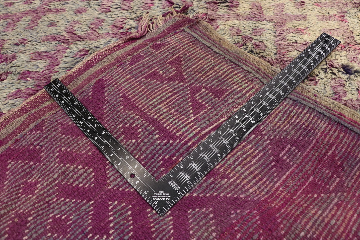 7 x 11 Vintage Moroccan Rug 20938