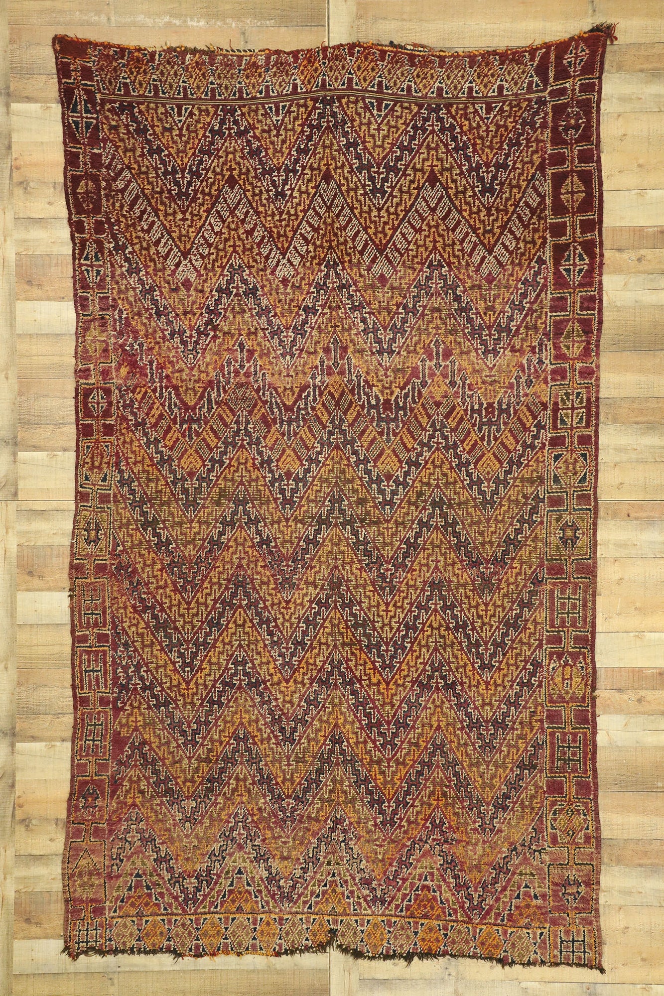 6 x 11 Vintage Moroccan Rug 20958