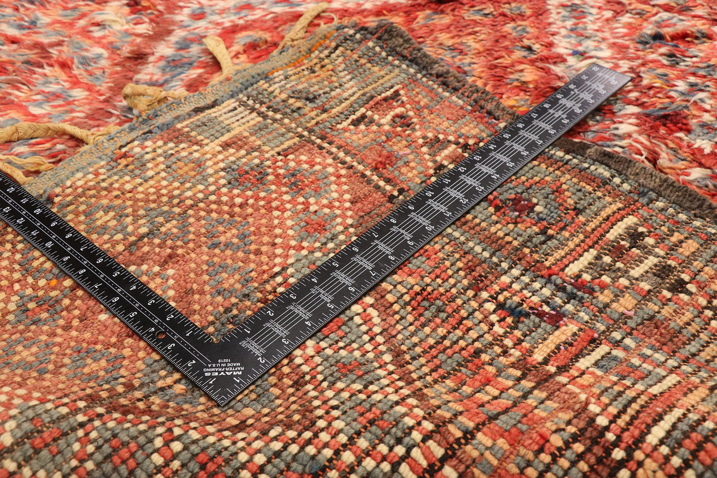 6 x 9 Vintage Moroccan Rug 20980