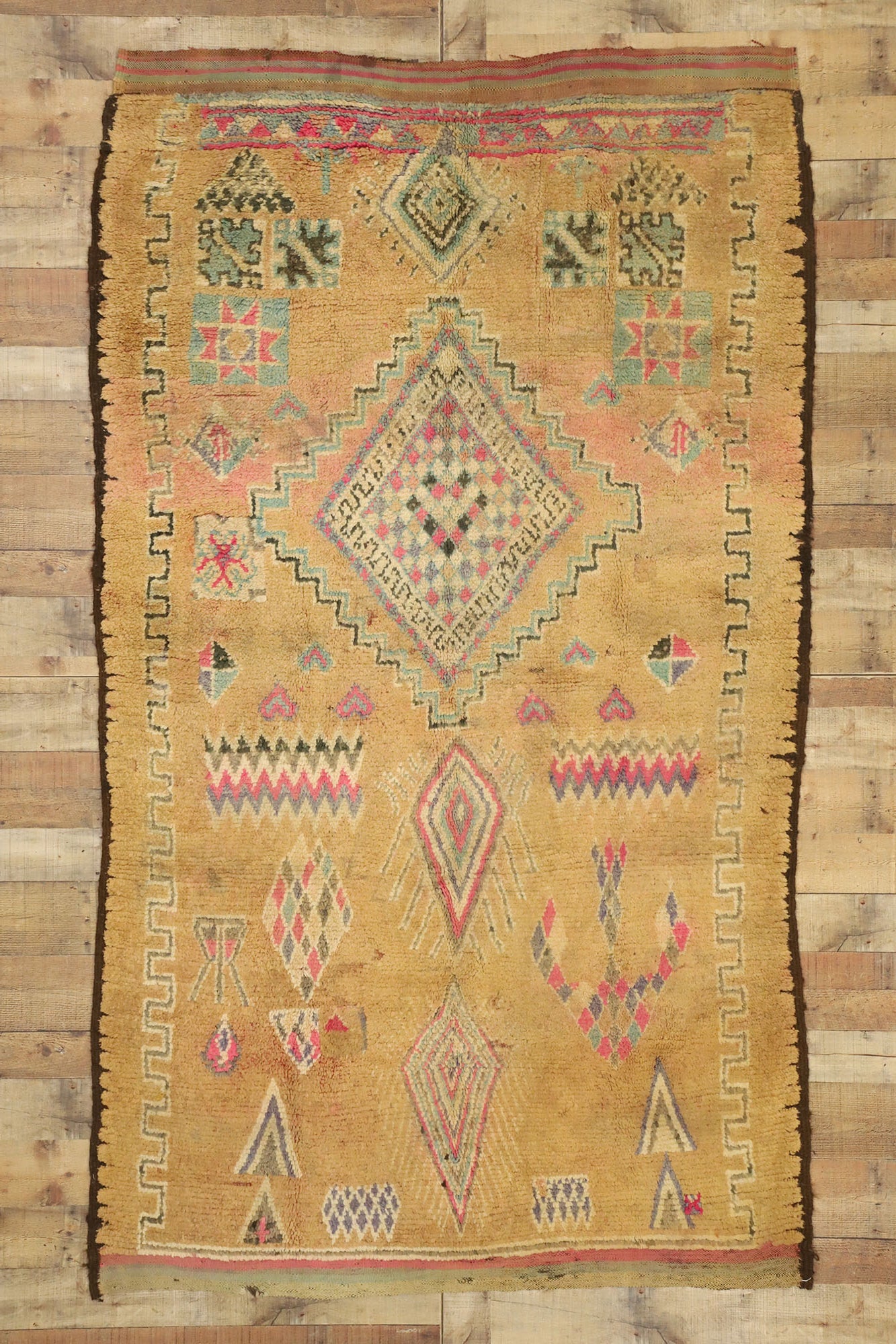 5 x 8 Vintage Moroccan Rug 20988