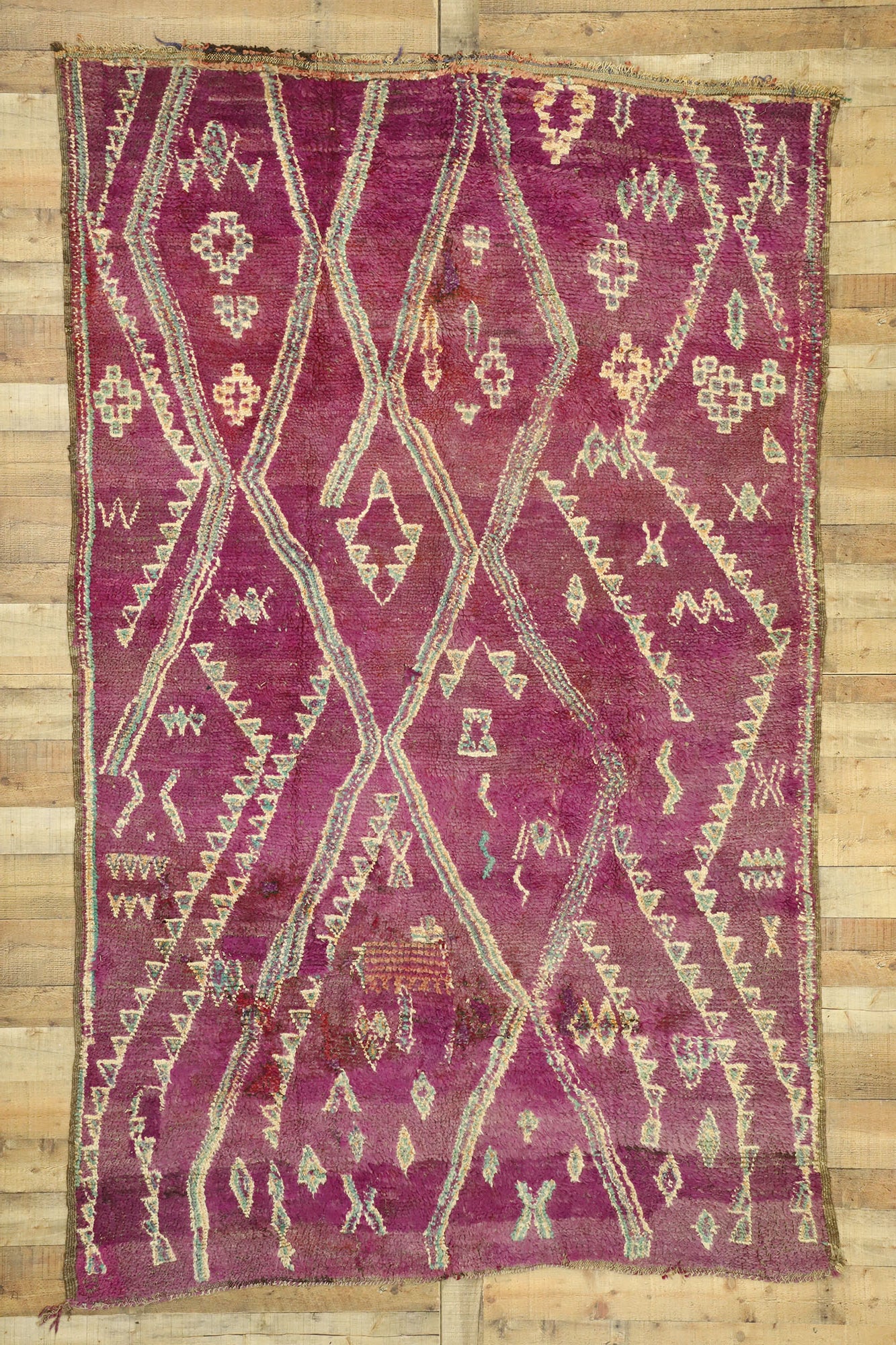 6 x 10 Vintage Moroccan Rug 20992