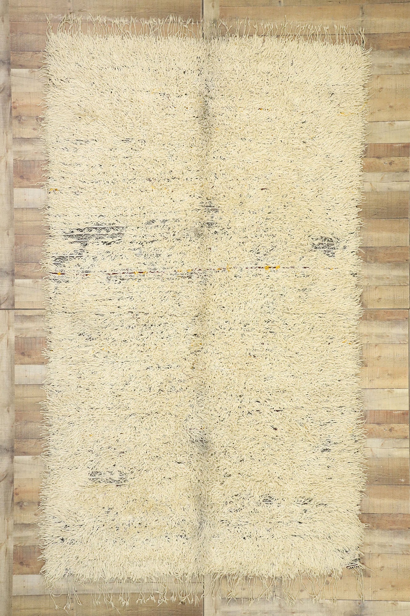 6 x 10 Vintage Moroccan Rug 21008