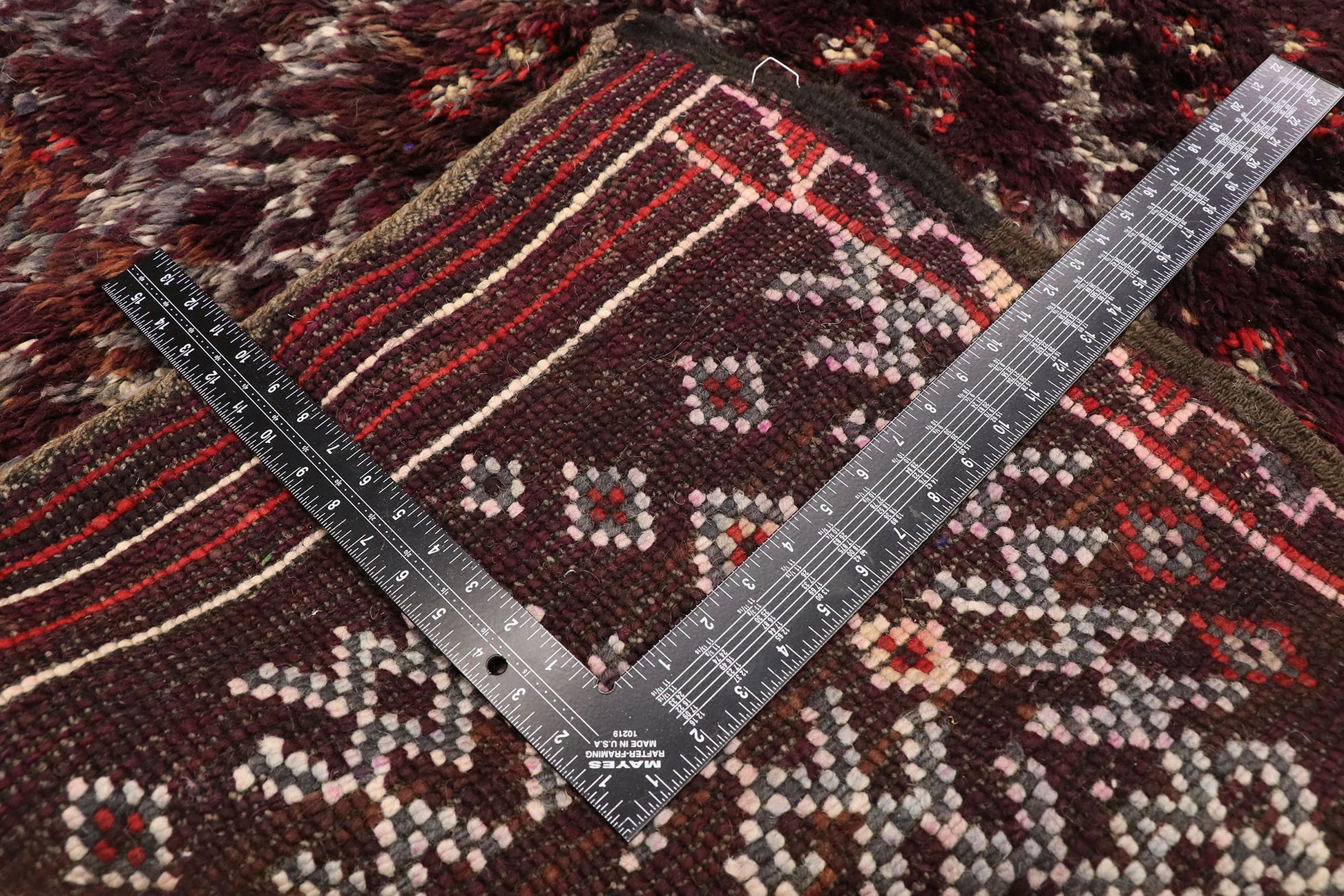 6 x 10 Vintage Moroccan Rug 21021