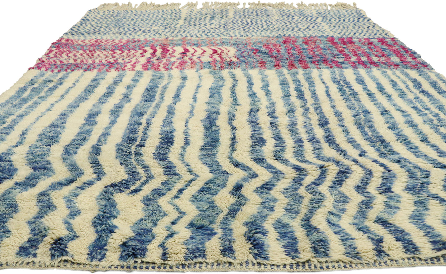 7 x 10 Contemporary Moroccan Rug 21044