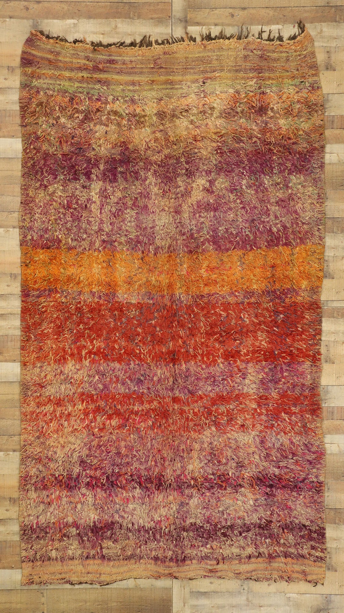 6 x 10 Vintage Beni M'Guild Moroccan Rug 21060