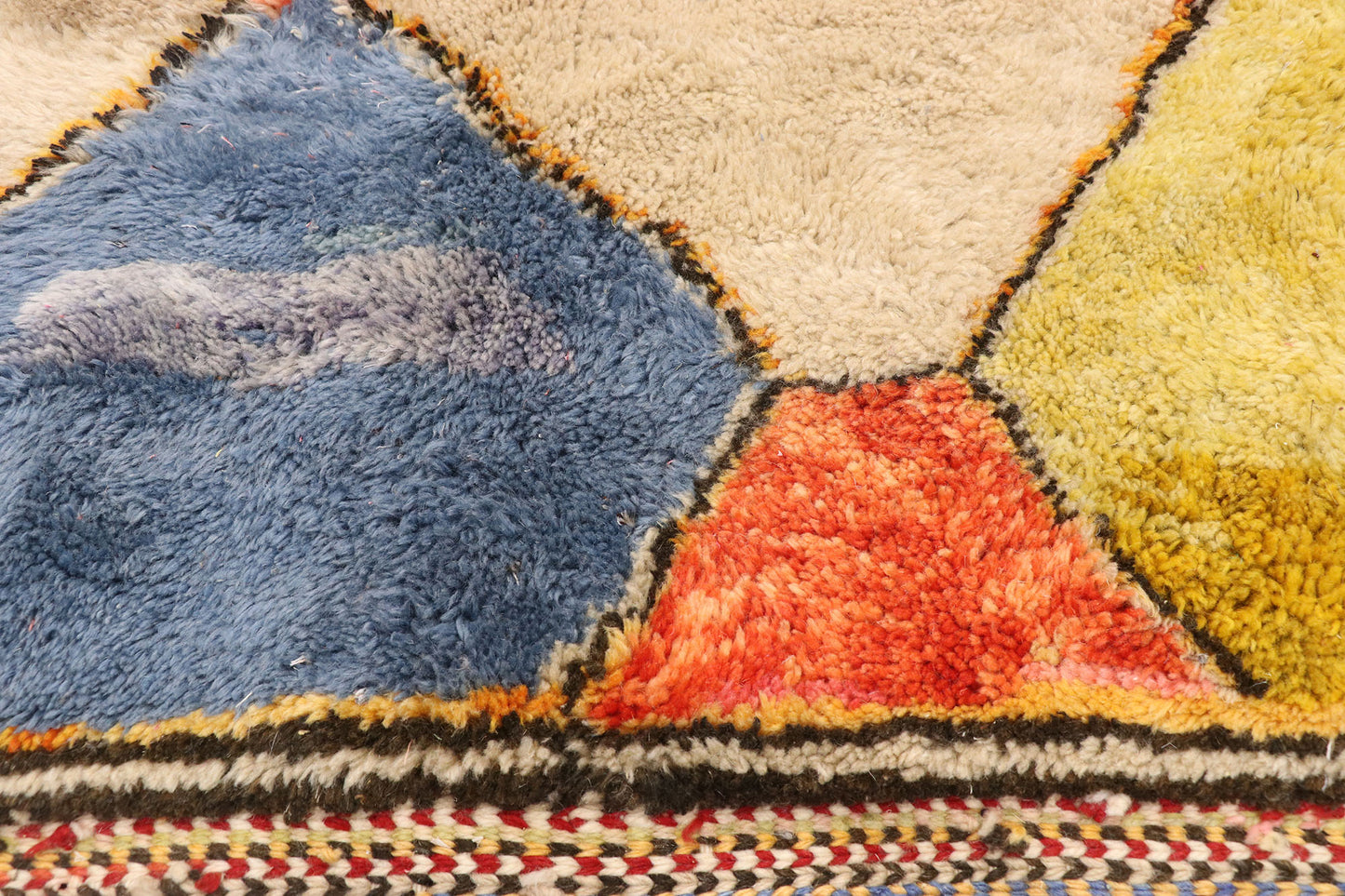 10 x 13 Contemporary Moroccan Rug 21079