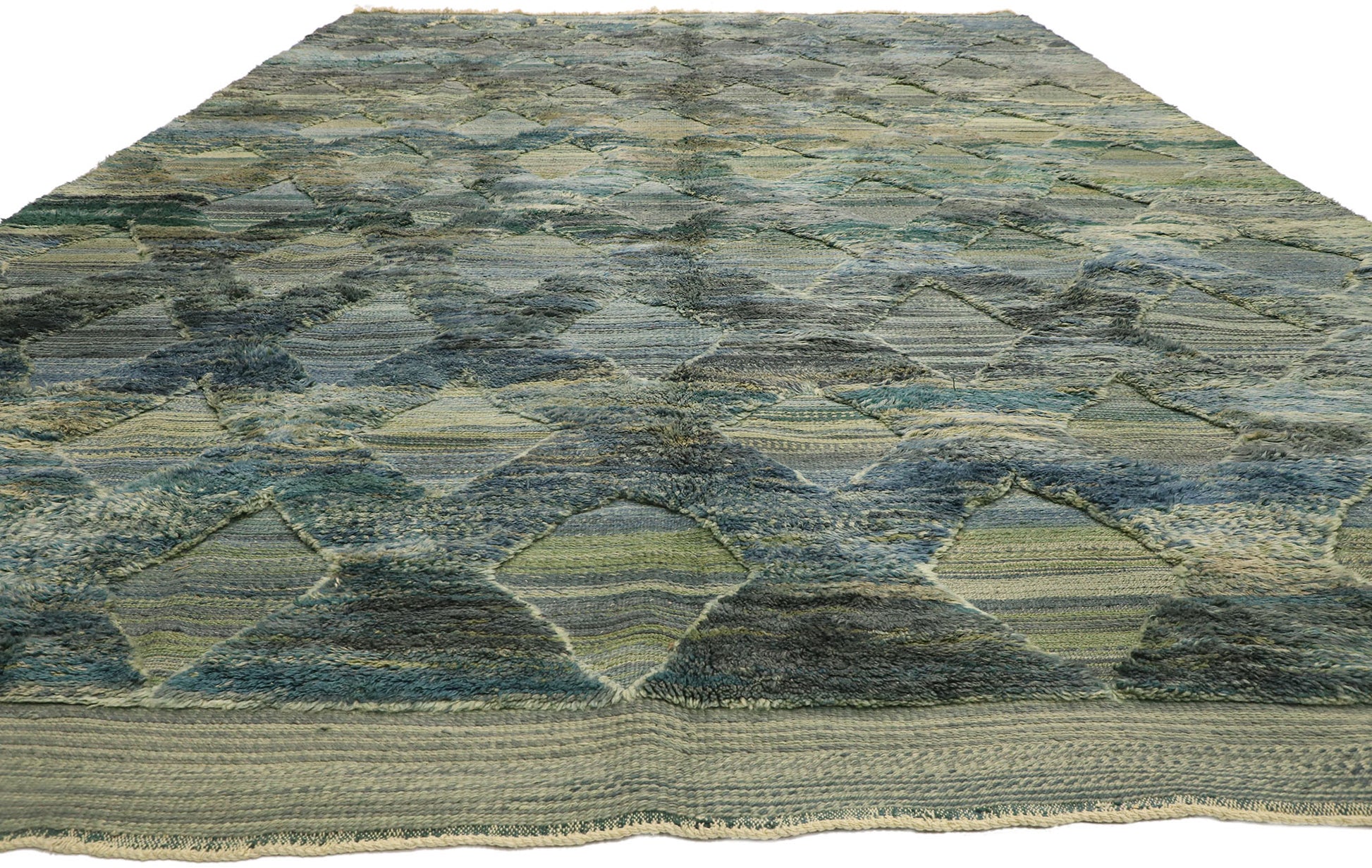 10 x 16 Beni Mrirt High-Low Moroccan Rug 21082