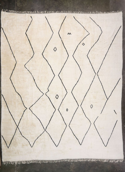 17 x 20 Contemporary Oversized Moroccan Rug 21086