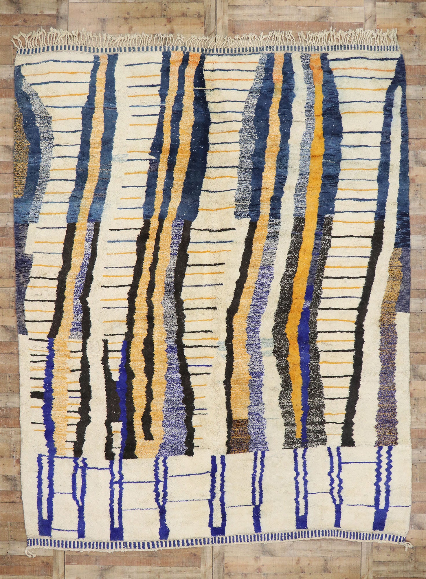 10 x 13 Modern Beni Mrirt Moroccan Rug 21116