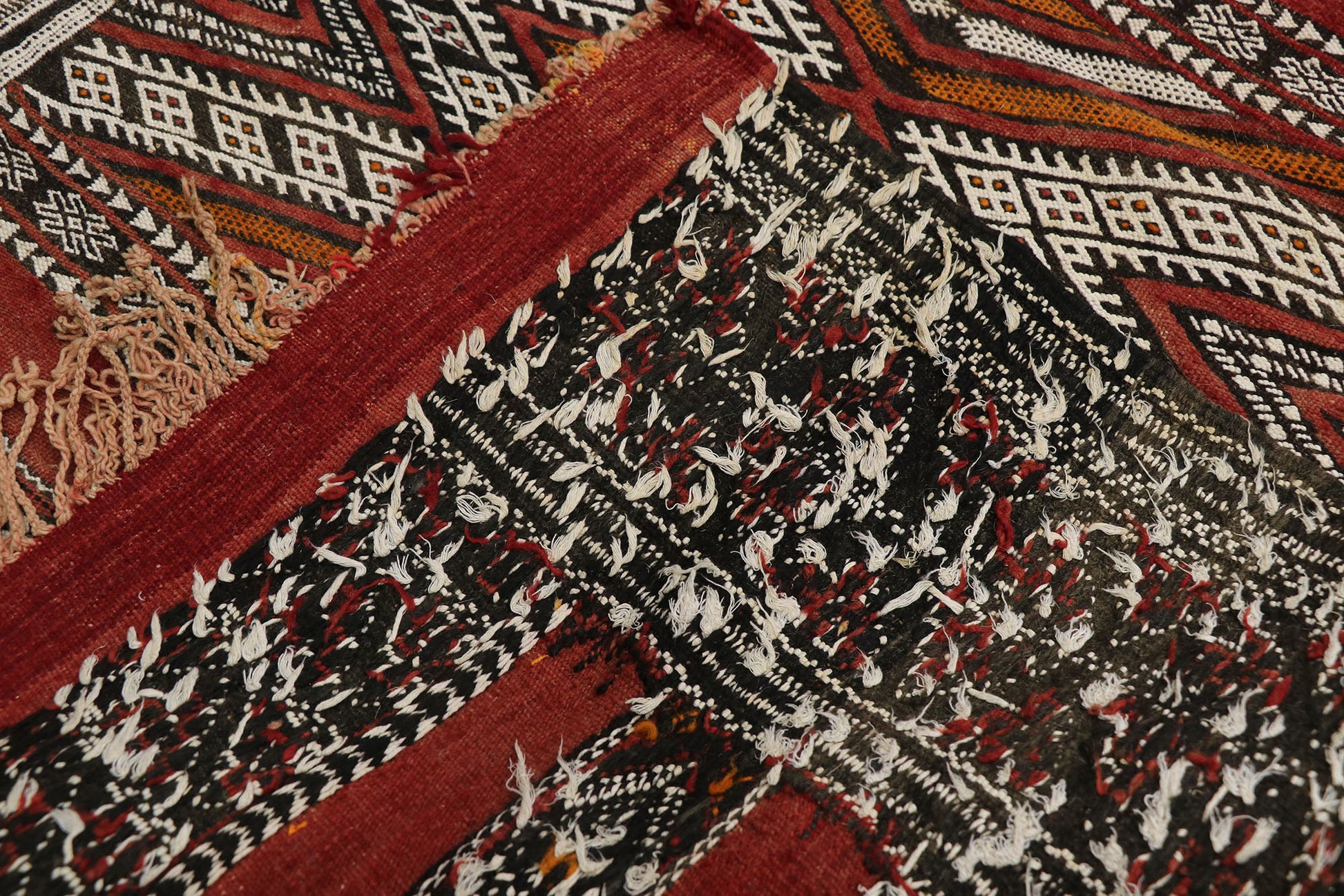 3 x 27 Vintage Zemmour Moroccan Kilim Runner 21186