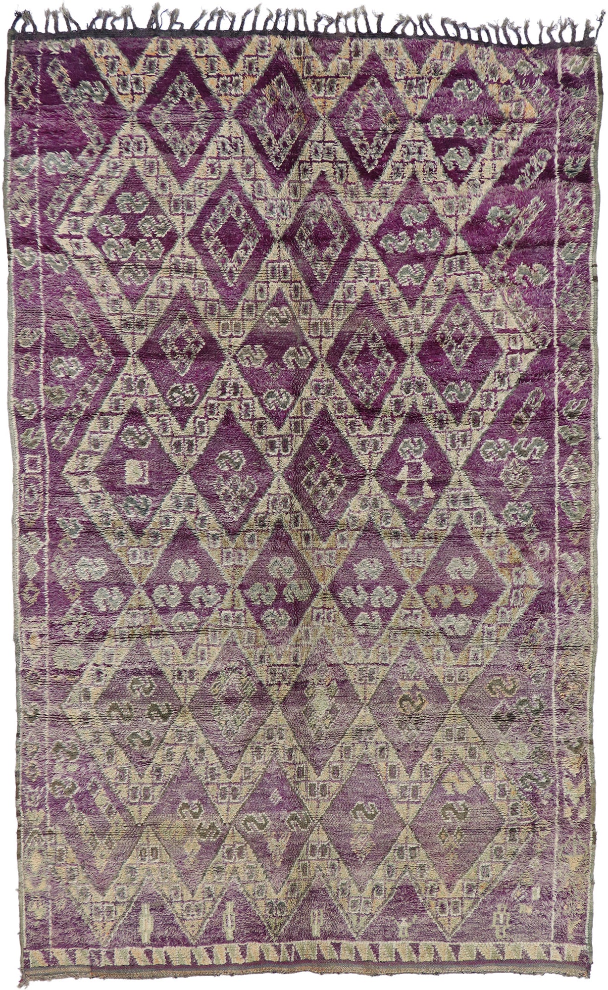 7 x 11 Vintage Purple Boujad Moroccan Rug 21203