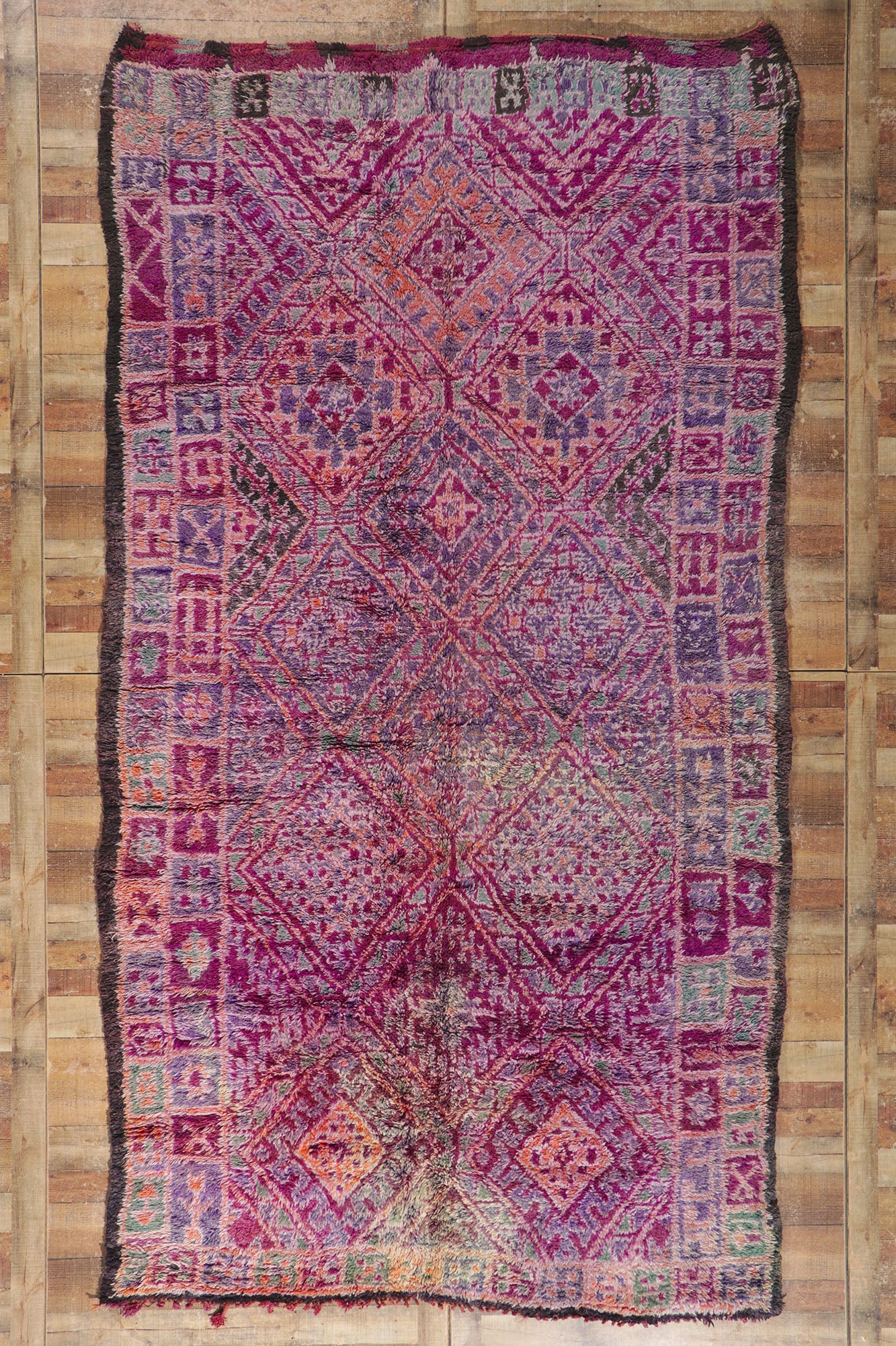 7 x 13 Vintage Moroccan Beni M'Guild Rug 21238