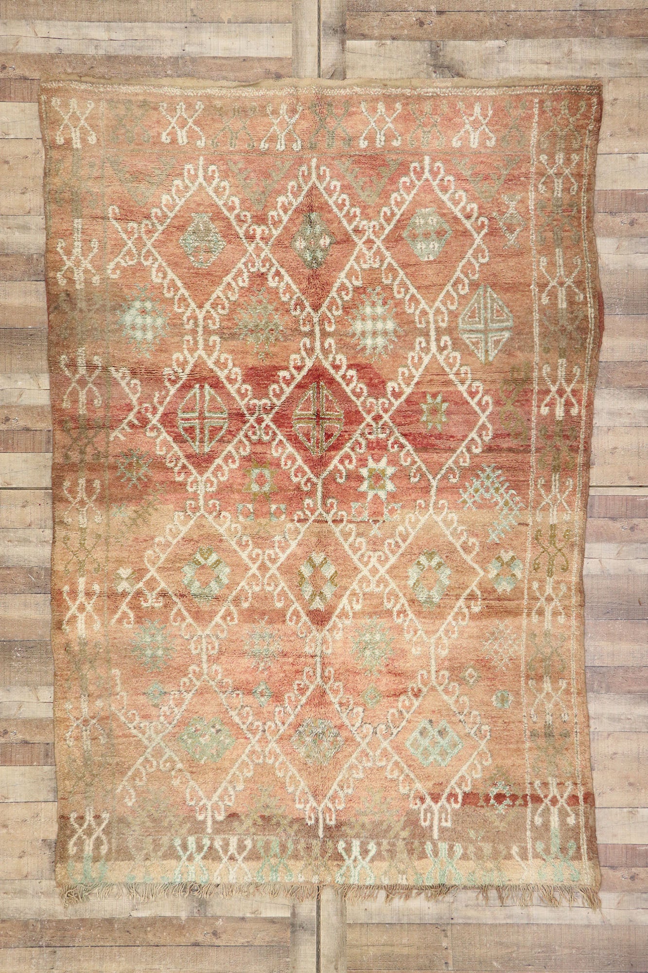6 x 9 Vintage Beni MGuild Moroccan Rug 21246