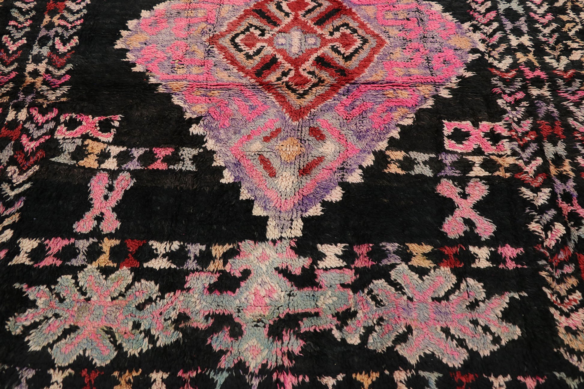 5 x 6 Vintage Boujad Moroccan Rug 21258