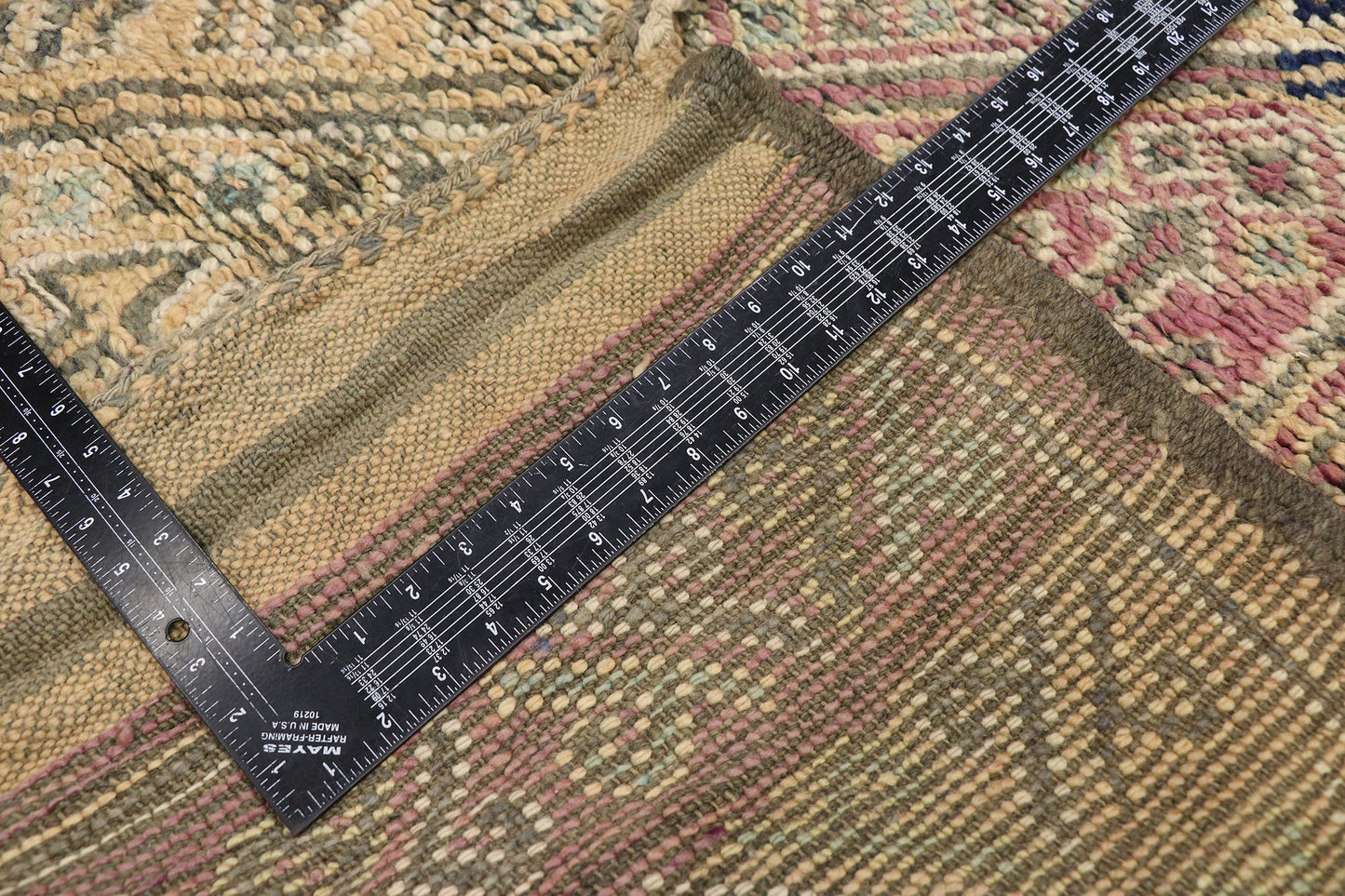 6 x 8 Vintage Zayane Moroccan Rug 21289