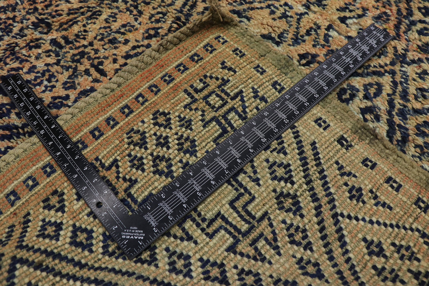 7 x 11 Vintage Beni MGuild Moroccan Rug 21299