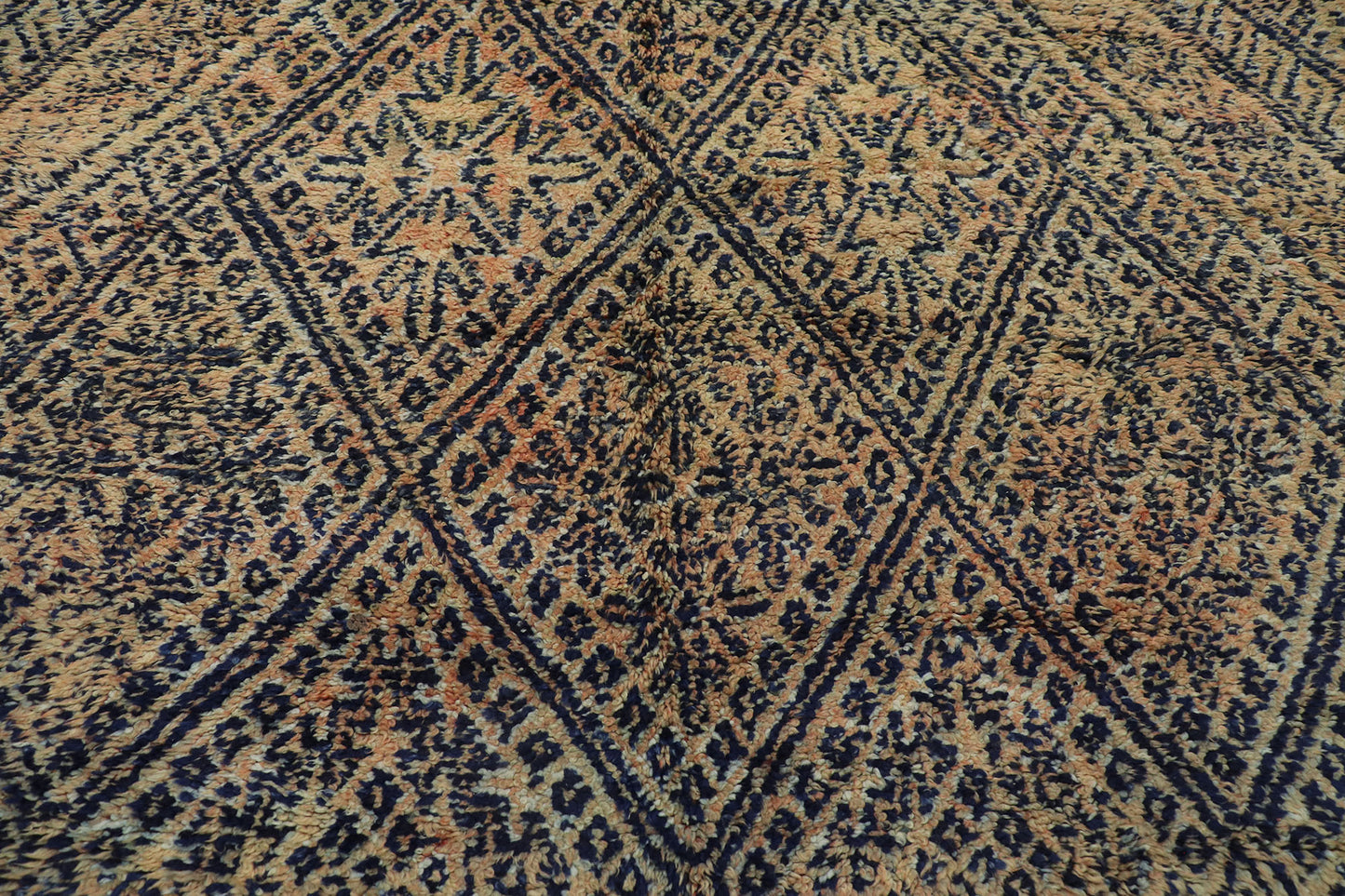 7 x 11 Vintage Beni MGuild Moroccan Rug 21299