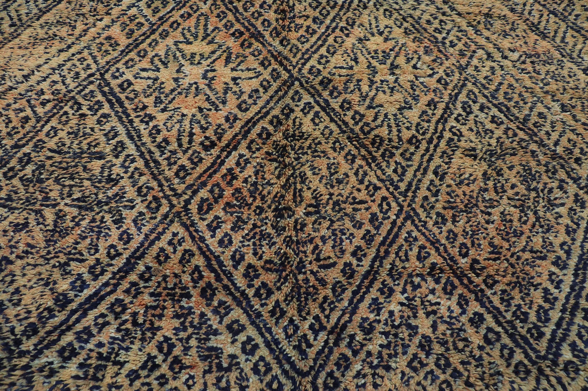 7 x 11 Vintage Beni MGuild Moroccan Rug 21299