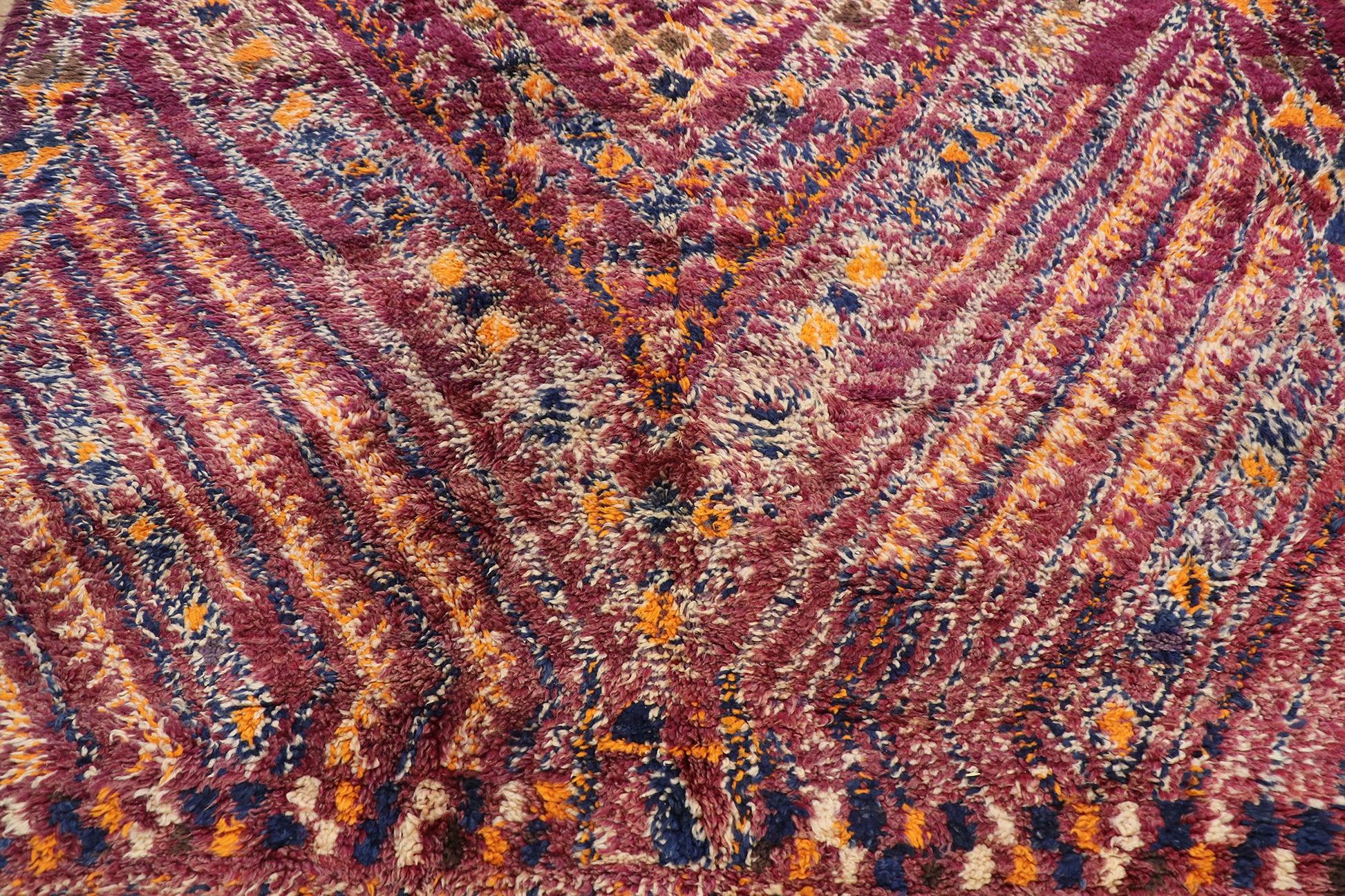 7 x 10 Vintage Beni MGuild Moroccan Rug 21324