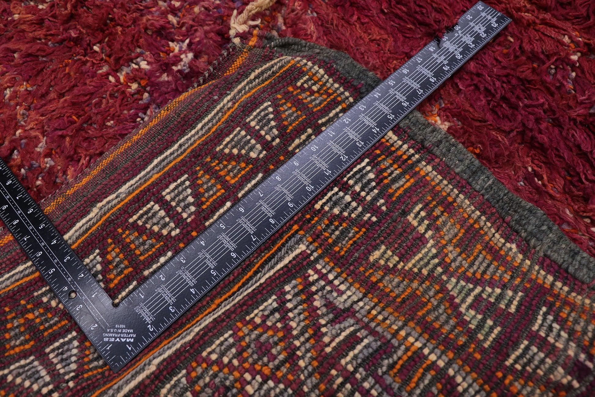 7 x 11 Vintage Moroccan Rug 21328