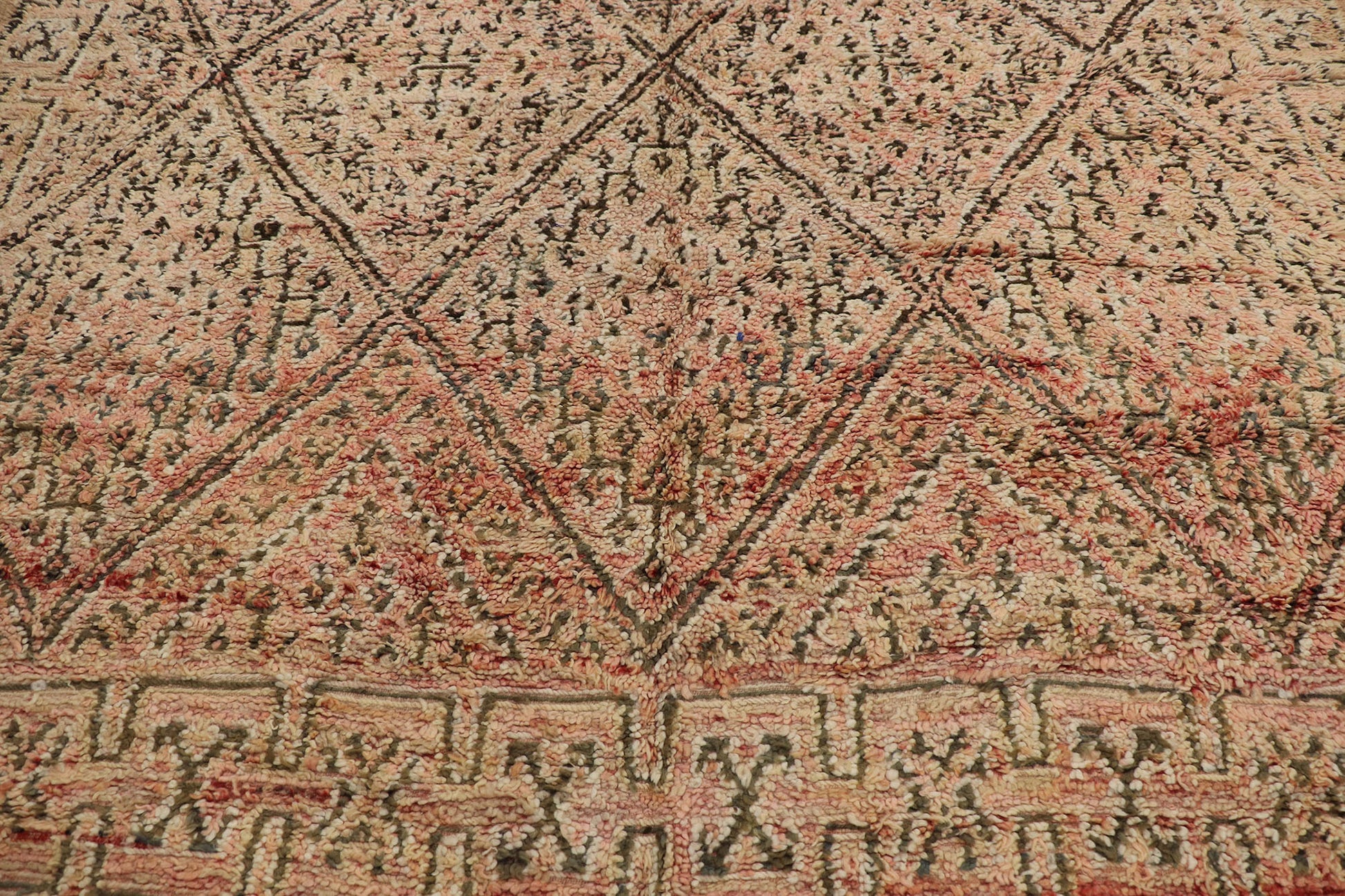 7 x 11 Vintage Zayane Moroccan Rug 21335