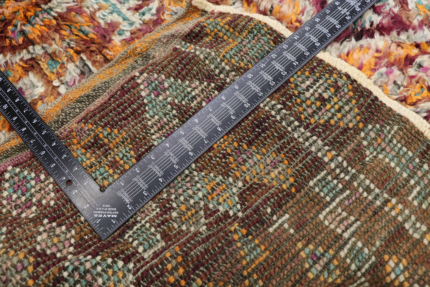 6 x 9 Vintage Moroccan Rug 21342