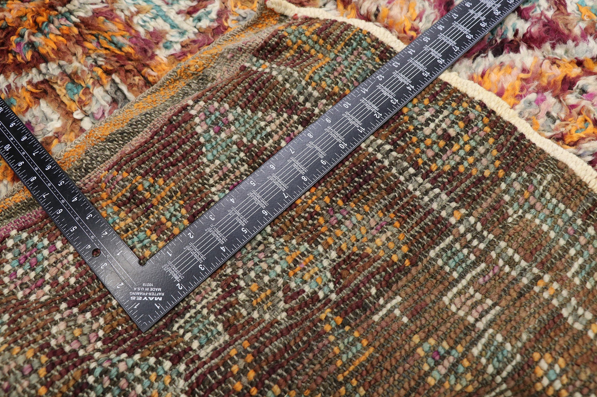 6 x 9 Vintage Moroccan Rug 21342