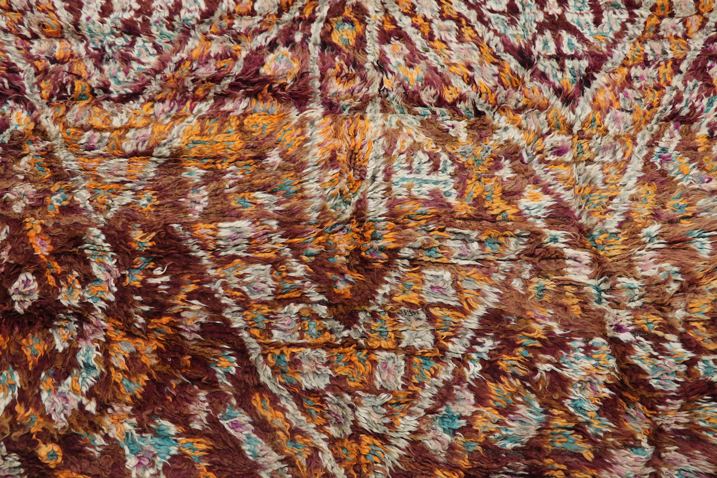 6 x 9 Vintage Moroccan Rug 21342