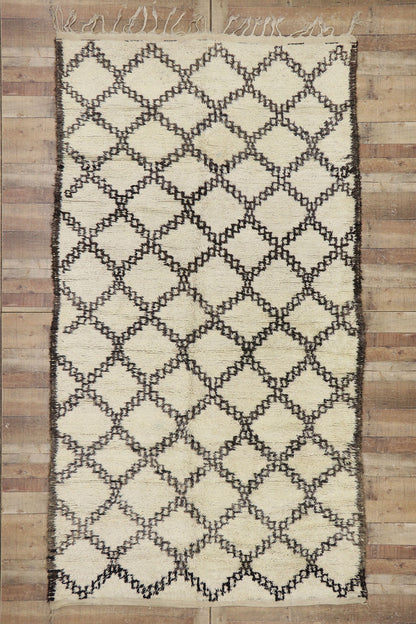 6 x 11 Vintage Moroccan Beni Ourain Rug 21366