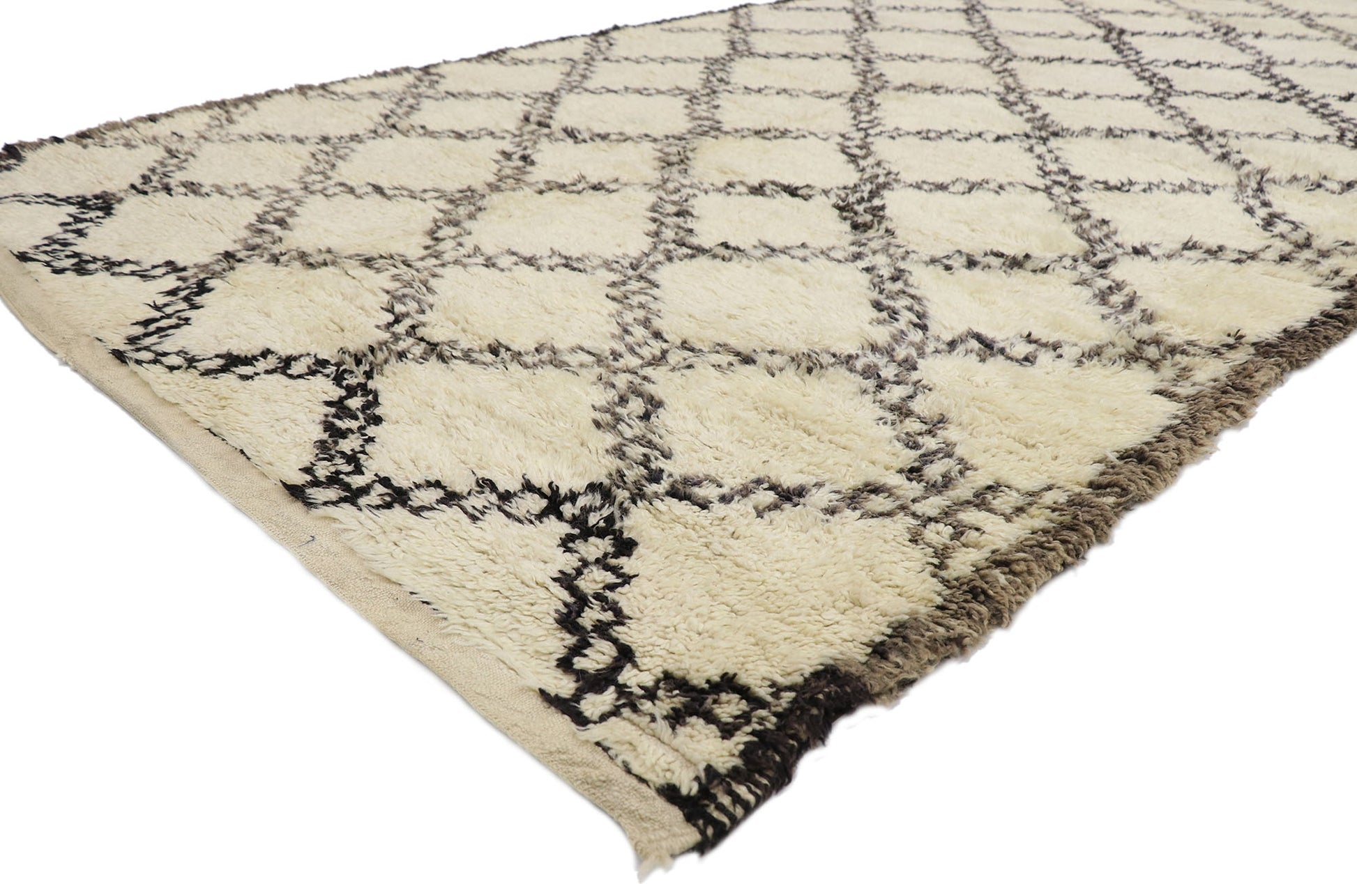 6 x 11 Vintage Moroccan Beni Ourain Rug 21366