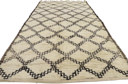 6 x 11 Vintage Moroccan Beni Ourain Rug 21366
