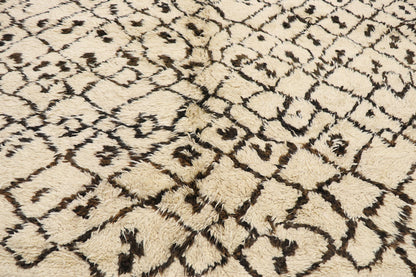 7 x 11 Vintage Moroccan Beni Ourain Rug 21373