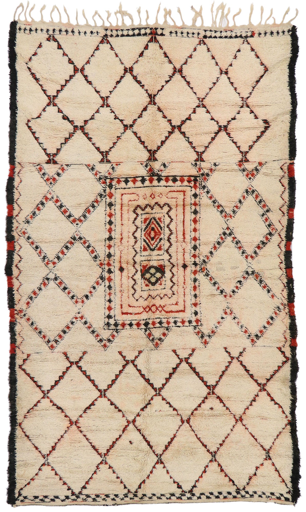 6 x 10 Vintage Moroccan Beni Ourain Rug 21384