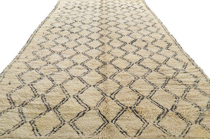 6 x 13 Vintage Moroccan Beni Ourain Rug 21390