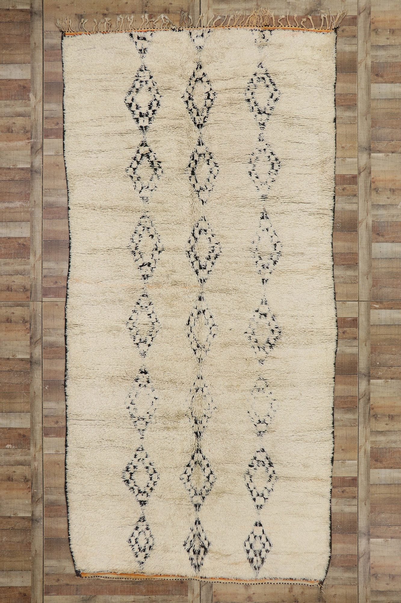 7 x 14 Vintage Moroccan Beni Ourain Rug 21391