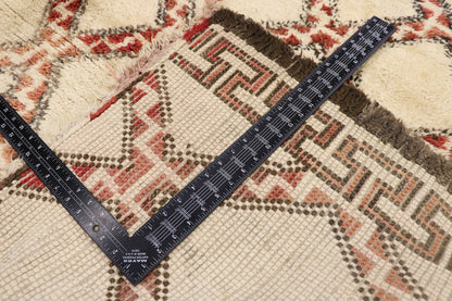 7 x 10 Vintage Moroccan Beni Ourain Rug 21411