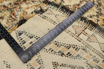 7 x 10 Vintage Moroccan Beni Ourain Rug 21412