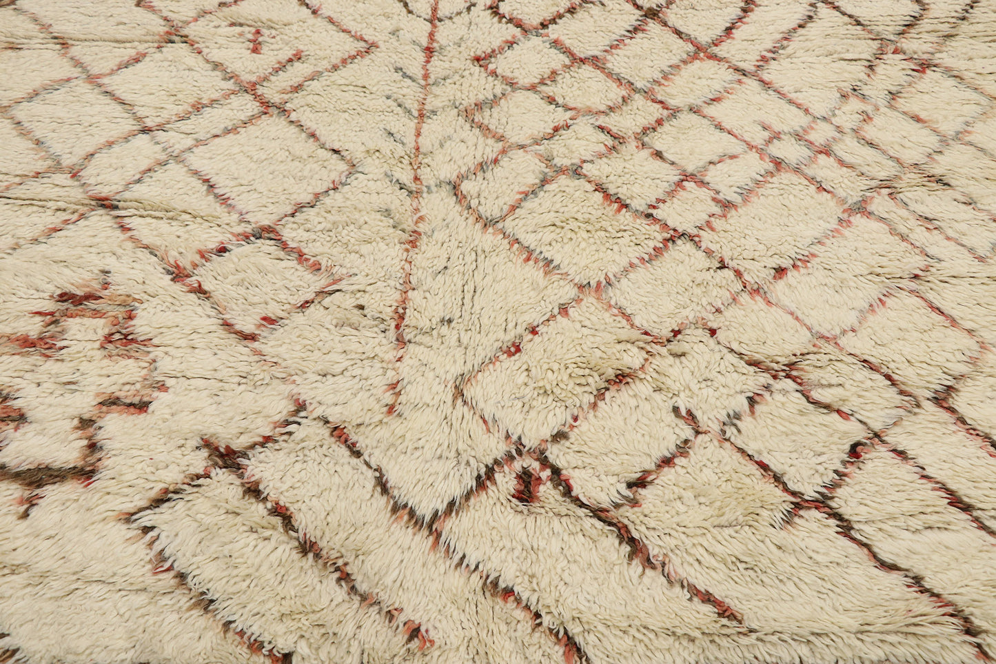 6 x 11 Vintage Moroccan Beni Ourain Rug 21413
