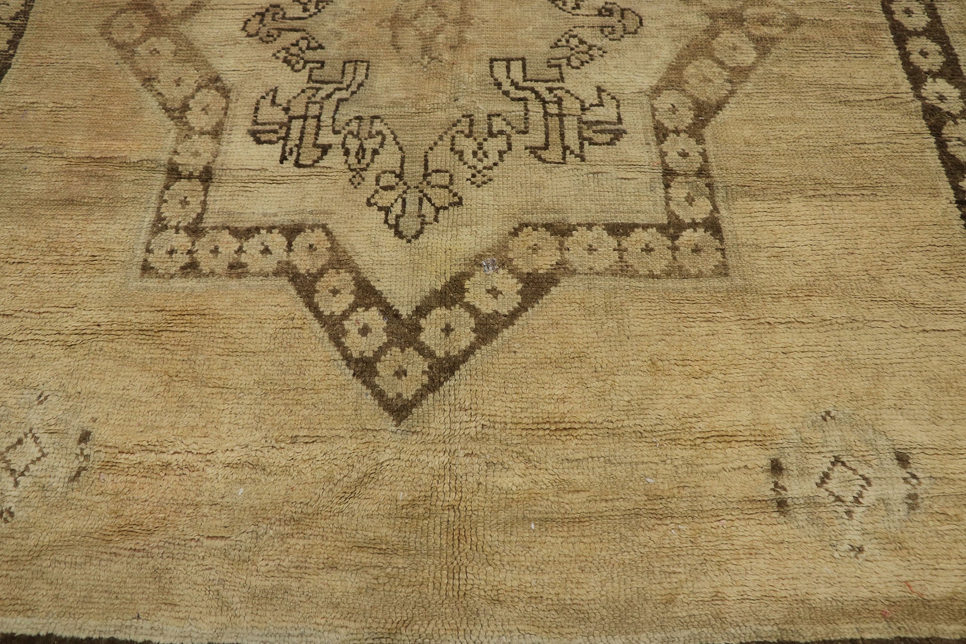 6 x 12 Vintage Taznakht Moroccan Rug 21421