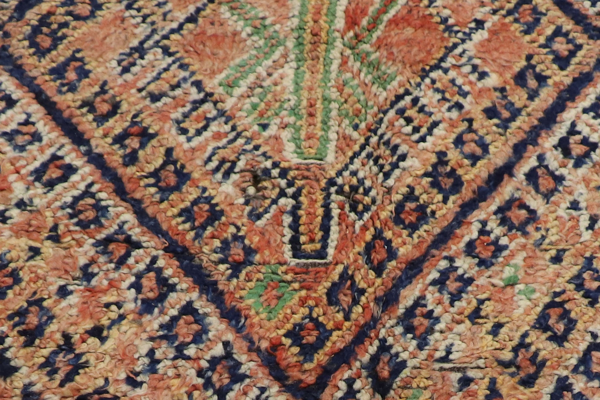 7 x 8 Vintage Beni MGuild Moroccan Rug 21499
