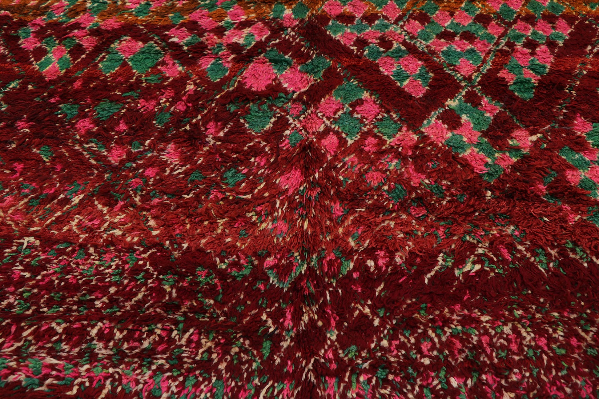 6 x 9 Vintage Beni M'Guild Moroccan Rug 21509