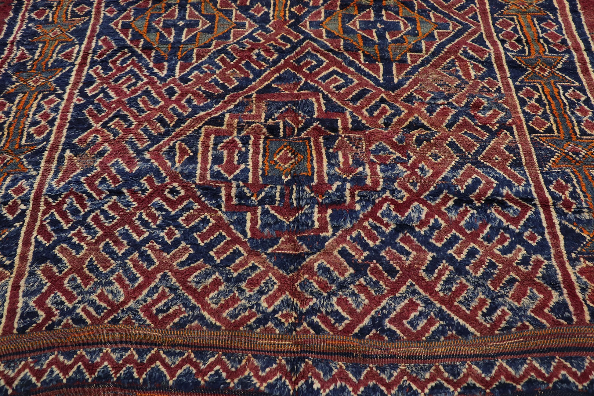 6 x 8 Vintage Beni M'Guild Moroccan Rug 21525