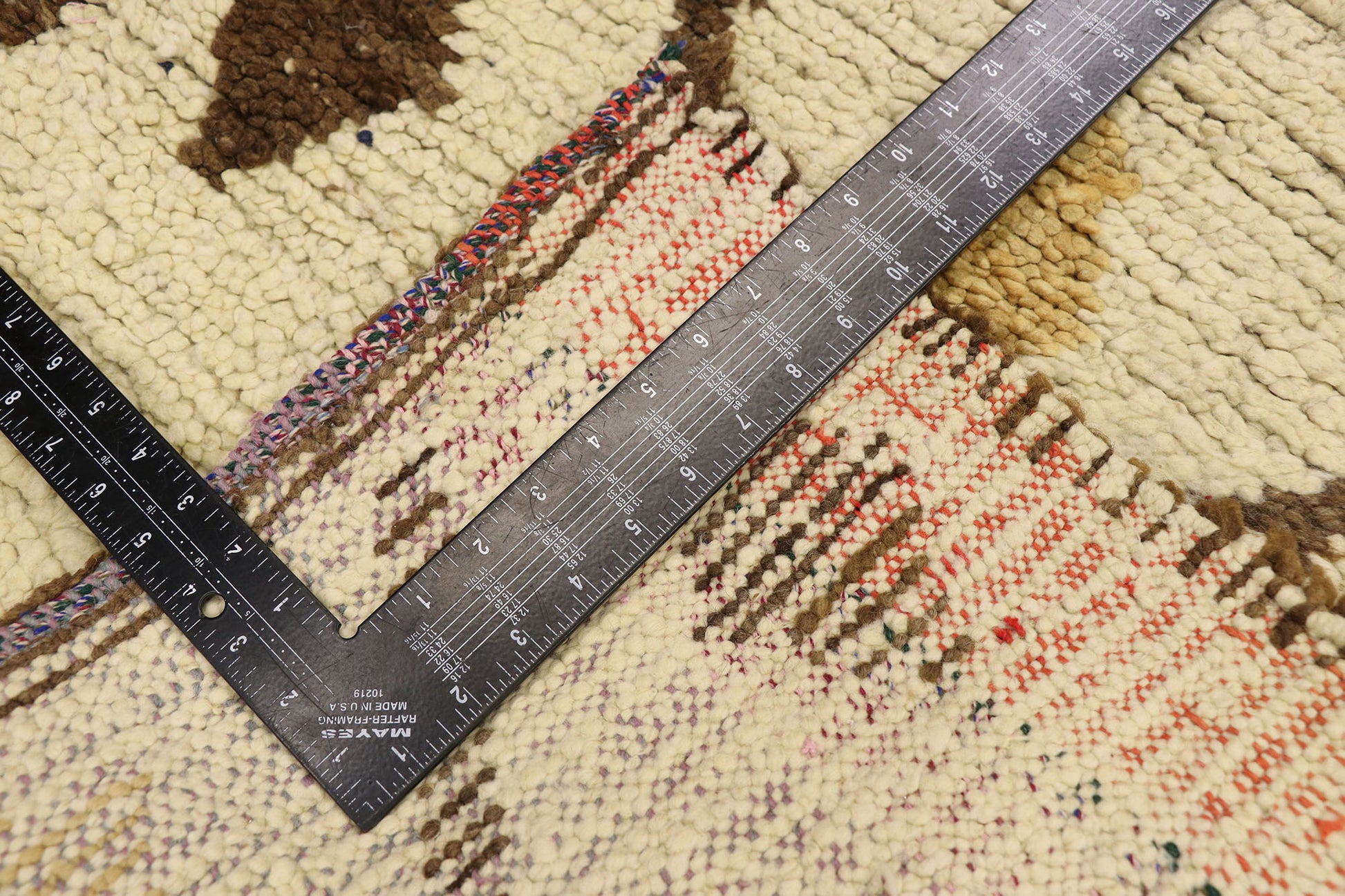 2 x 5 Vintage Moroccan Azilal Rug 21551