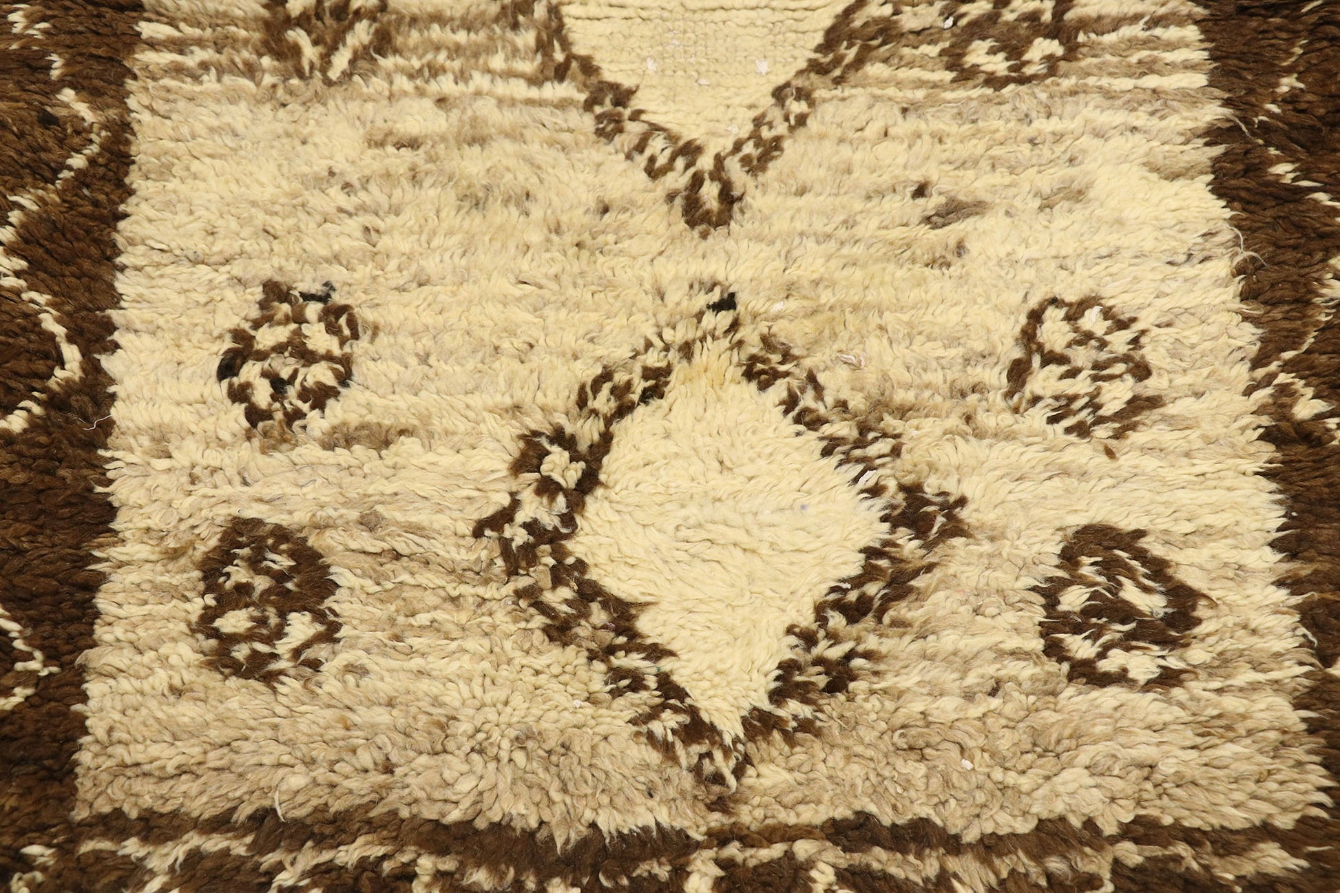 3 x 6 Vintage Neutral Moroccan Rug 21566
